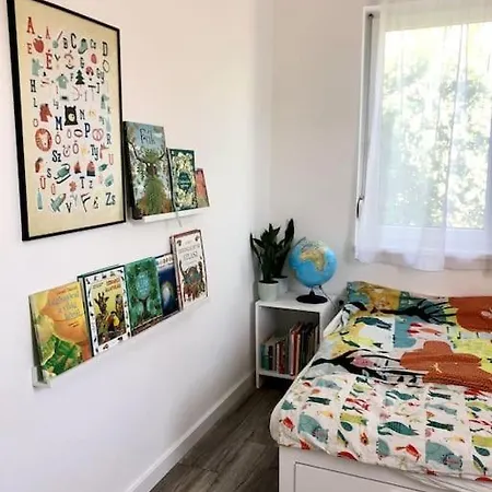 Your Cosy Getaway Halfway Between And Forest Apartment *