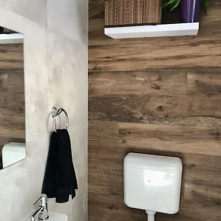 Apartment Your Cosy Getaway Halfway Between And Forest *