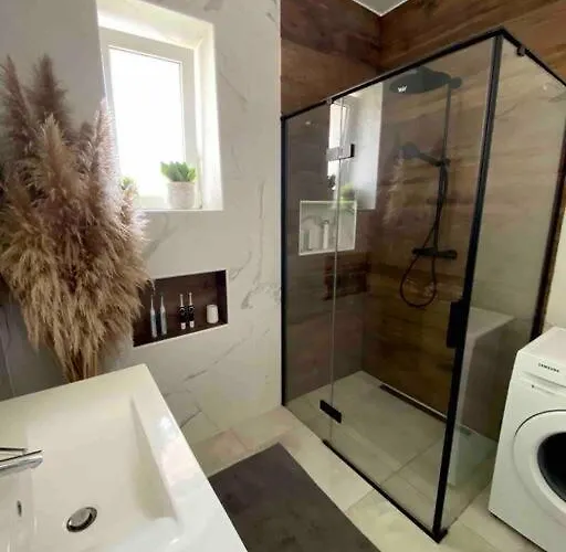 شقة Your Cosy Getaway Halfway Between And Forest *