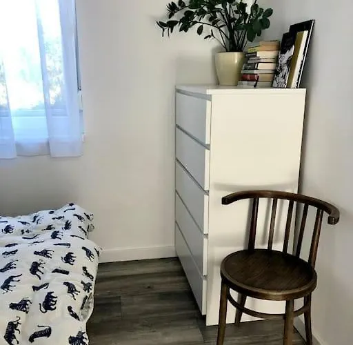 דירה Your Cosy Getaway Halfway Between And Forest פוניארצוושהג'