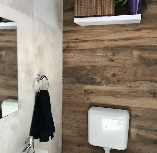 דירה Your Cosy Getaway Halfway Between And Forest *