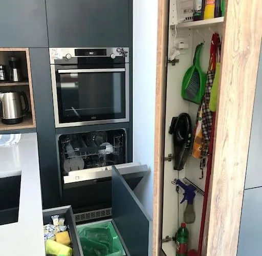 Your Cosy Getaway Halfway Between And Forest شقة *